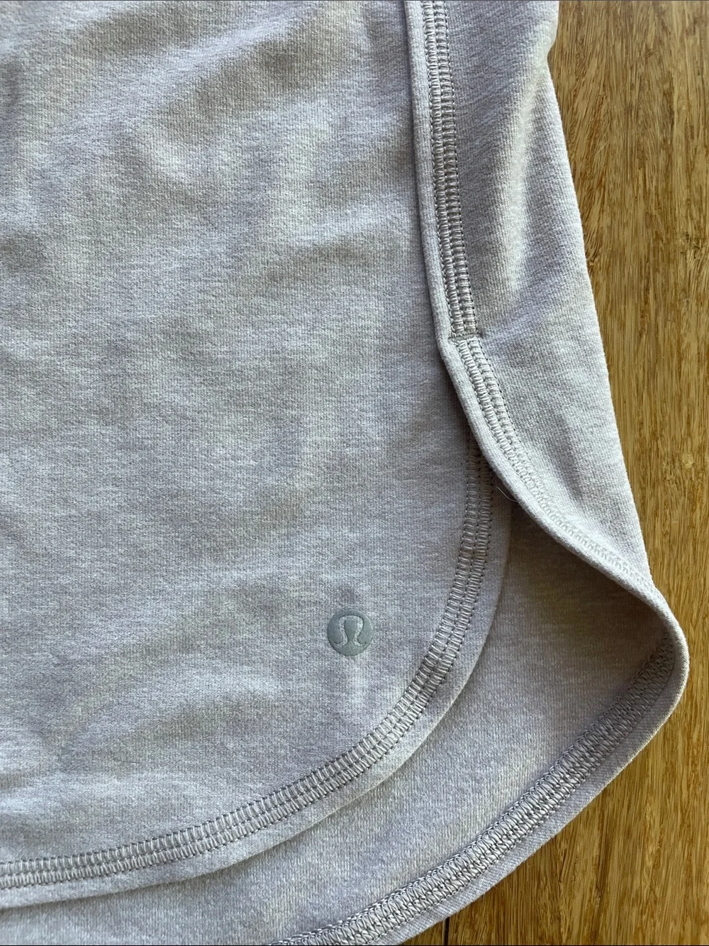 lululemon athletica lightweight pullover
